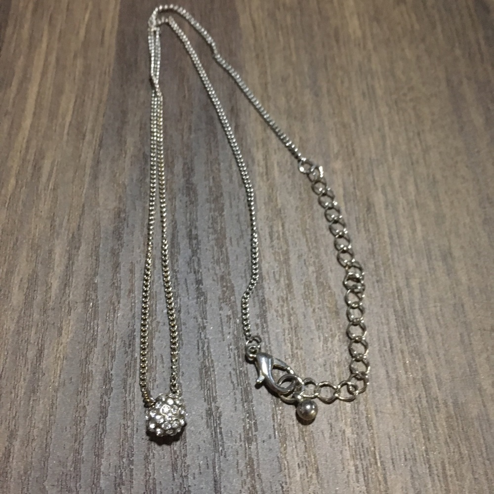 Simple adjustable ball necklace